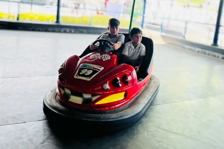 Silver Storm Water Theme Park & Snow Storm – Athirapilly – Kerala